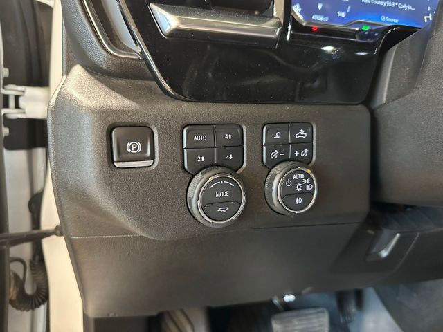 2024 Chevrolet Silverado 2500HD LT Z71 LEGENDS Off-Road 6" Lift 37" TOYOs | Irving, Texas | Hopper Motorplex 2024 Chevrolet Silverado 2500HD LT Z71 LEGENDS Off-Road 6" Lift 37" TOYOs | Irving, Texas | Hopper Motorplex