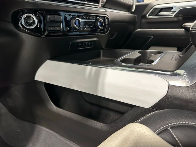 2024 Chevrolet Silverado 2500HD LT Z71 LEGENDS Off-Road 6" Lift 37" TOYOs | Irving, Texas | Hopper Motorplex 2024 Chevrolet Silverado 2500HD LT Z71 LEGENDS Off-Road 6" Lift 37" TOYOs | Irving, Texas | Hopper Motorplex