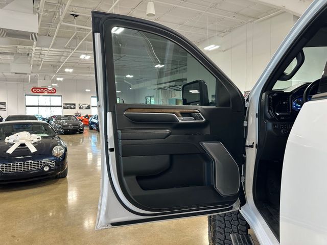 2024 Chevrolet Silverado 2500HD High Country Z71 Lifted Mickey Thompson 37s | Irving, Texas | Hopper Motorplex 2024 Chevrolet Silverado 2500HD High Country Z71 Lifted Mickey Thompson 37s | Irving, Texas | Hopper Motorplex