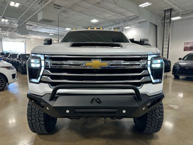 2024 Chevrolet Silverado 2500HD High Country Z71 Lifted Mickey Thompson 37s | Irving, Texas | Hopper Motorplex 2024 Chevrolet Silverado 2500HD High Country Z71 Lifted Mickey Thompson 37s | Irving, Texas | Hopper Motorplex