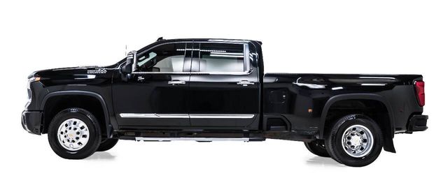 2024 Chevrolet Silverado 3500HD High Country | Houston, TX | Houston Auto Credit 2024 Chevrolet Silverado 3500HD High Country | Houston, TX | Houston Auto Credit