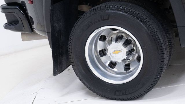 2024 Chevrolet Silverado 3500HD High Country | Houston, TX | Houston Auto Credit 2024 Chevrolet Silverado 3500HD High Country | Houston, TX | Houston Auto Credit