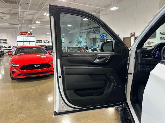 2024 Chevrolet Suburban Z71 4X4 Rear Media System Panoramic Roof | Irving, Texas | Hopper Motorplex 2024 Chevrolet Suburban Z71 4X4 Rear Media System Panoramic Roof | Irving, Texas | Hopper Motorplex
