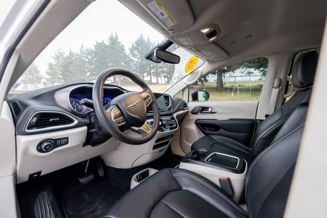 2024 Chrysler Pacifica Touring L | Great Falls, Montana | Bleskin Motor Company 