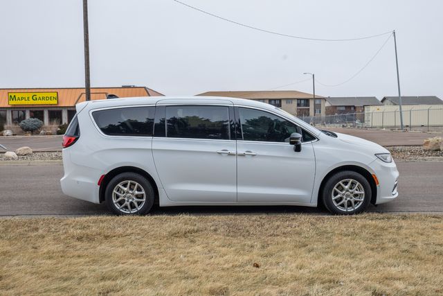 2024 Chrysler Pacifica Touring L | Great Falls, Montana | Bleskin Motor Company 2024 Chrysler Pacifica Touring L | Great Falls, Montana | Bleskin Motor Company