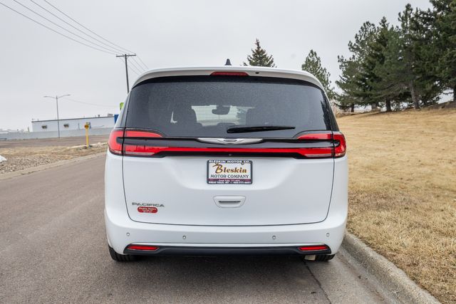 2024 Chrysler Pacifica Touring L | Great Falls, Montana | Bleskin Motor Company 
