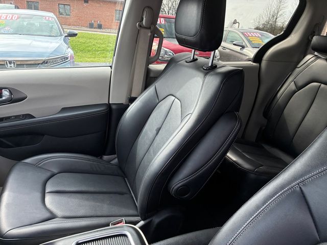 2024 Chrysler Pacifica Touring L | Ontario, OH | New Haven Auto Sales