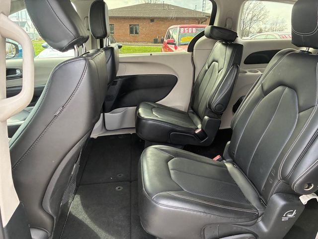 2024 Chrysler Pacifica Touring L | Ontario, OH | New Haven Auto Sales