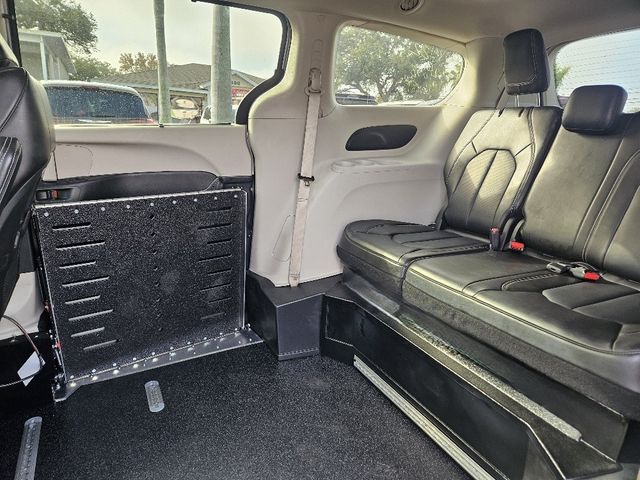 2024 Chrysler Pacifica Touring L Wheelchair Van Handicap Ramp Van