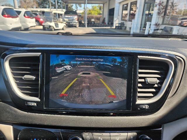 2024 Chrysler Pacifica Touring L Wheelchair Van Handicap Ramp Van