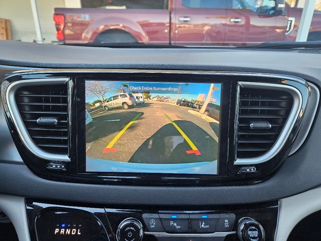 2024 Chrysler Pacifica Touring L Wheelchair Van Handicap Ramp Van