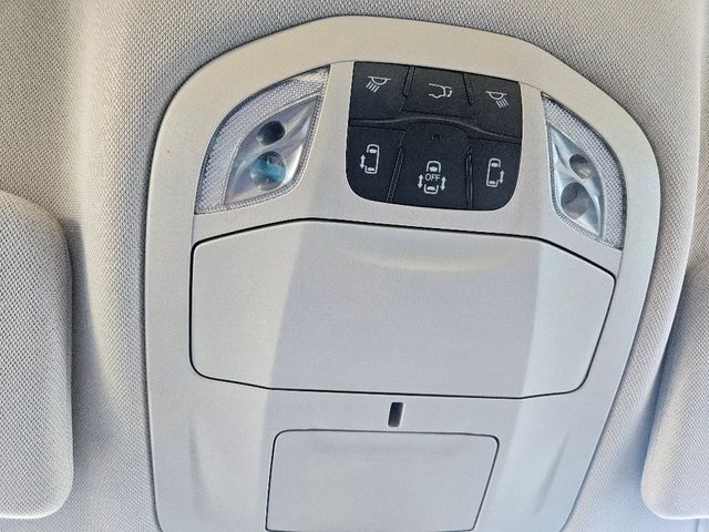 2024 Chrysler Pacifica Touring L Wheelchair Van Handicap Ramp Van