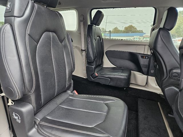 2024 Chrysler Pacifica Touring L Wheelchair Van Handicap Ramp Van