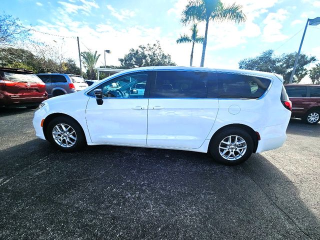 2024 Chrysler Pacifica Touring L Wheelchair Van Handicap Ramp Van