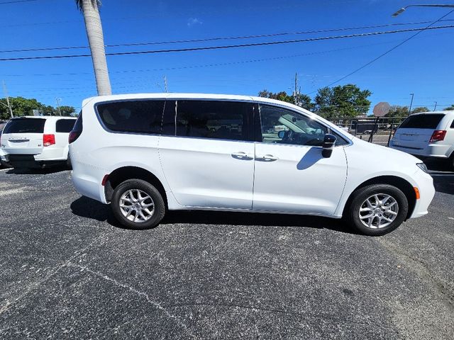2024 Chrysler Pacifica Touring L Wheelchair Van Handicap Ramp Van
