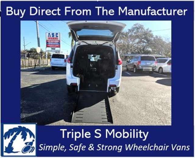 2024 Chrysler Pacifica Touring Wheelchair Van Handicap Ramp Van  | Pinellas Park, Florida | Triple S Mobility, Inc