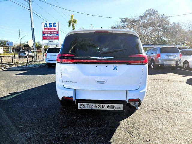 2024 Chrysler Pacifica Touring Wheelchair Van Handicap Ramp Van