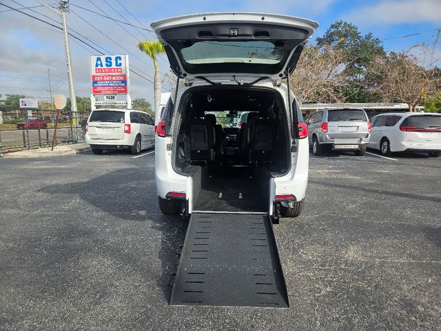 2024 Chrysler Pacifica Touring  Wheelchair Van Handicap Ramp Van