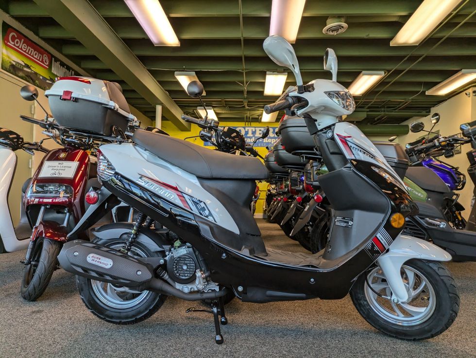 2026 Daix Solana Scooter 49cc | Daytona Beach, FL | Midtown