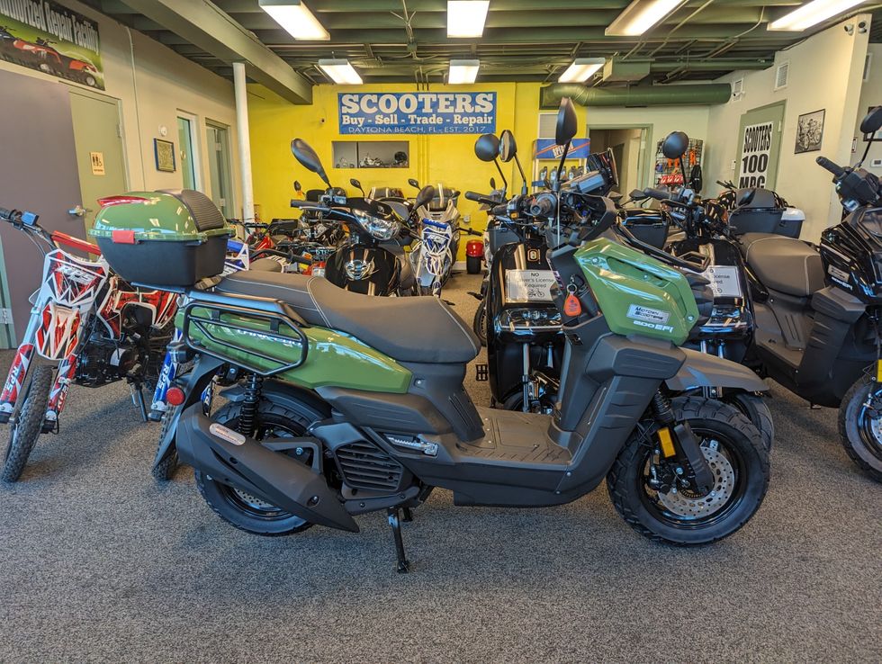 2025 Daix Tank EFI Scooter 200cc | Daytona Beach, FL | Midtown