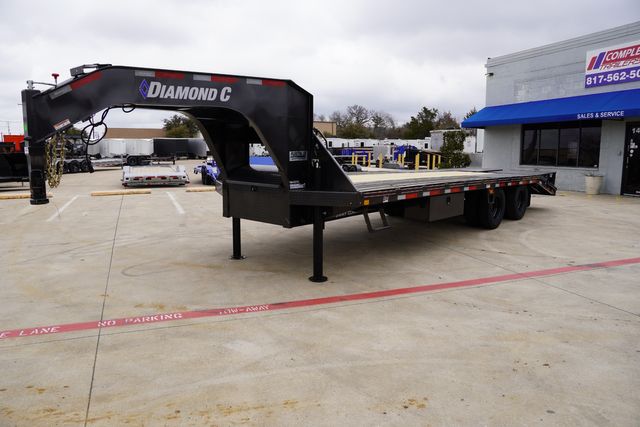 2024 Diamond C 2024 25' FMAX210 EQUIPMENT TRAILER $25,930 | Keller, TX | Complete Trailers of Texas 2024 Diamond C 2024 25' FMAX210 EQUIPMENT TRAILER $25,930 | Keller, TX | Complete Trailers of Texas