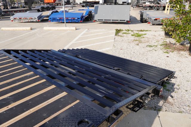 2024 Diamond C 22' LPX 207 102'' WIDE WITH DRIVE OVER FENDERS $13,112- 1278963 | Keller, TX | Complete Trailers of Texas 2024 Diamond C 22' LPX 207 102'' WIDE WITH DRIVE OVER FENDERS $13,112- 1278963 | Keller, TX | Complete Trailers of Texas