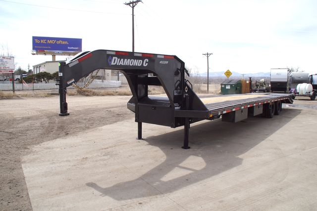 2024 Diamond C SALE 35' FMAX 212 MAX RAMP GOOSENECK PACESETTER EDITION 24,900 GVWR $32,696 | Henderson , CO | Complete Trailers of Colorado 2024 Diamond C SALE 35' FMAX 212 MAX RAMP GOOSENECK PACESETTER EDITION 24,900 GVWR $32,696 | Henderson , CO | Complete Trailers of Colorado