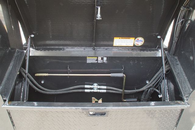 2024 Diamond C SALE 35' FMAX 212 MAX RAMP GOOSENECK PACESETTER EDITION 24,900 GVWR $32,696 | Henderson , CO | Complete Trailers of Colorado 2024 Diamond C SALE 35' FMAX 212 MAX RAMP GOOSENECK PACESETTER EDITION 24,900 GVWR $32,696 | Henderson , CO | Complete Trailers of Colorado