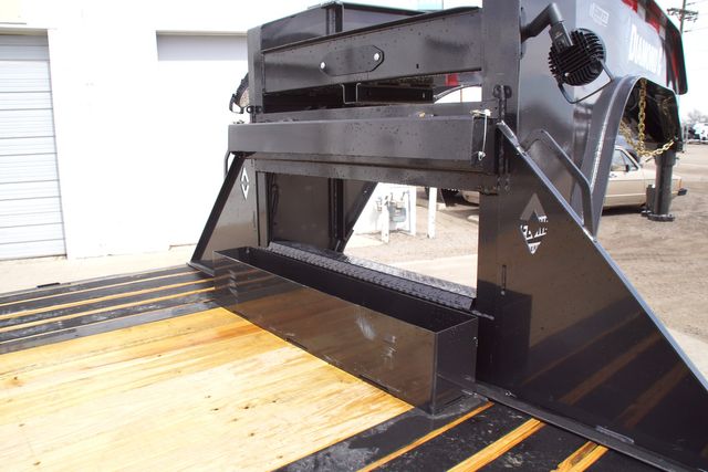 2024 Diamond C SALE 35' FMAX 212 MAX RAMP GOOSENECK PACESETTER EDITION 24,900 GVWR $32,696 | Henderson , CO | Complete Trailers of Colorado 2024 Diamond C SALE 35' FMAX 212 MAX RAMP GOOSENECK PACESETTER EDITION 24,900 GVWR $32,696 | Henderson , CO | Complete Trailers of Colorado