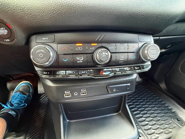 2024 Dodge Durango POLICE PURSUIT V8 HEMI AWD SPOTLIGHT CARFAX CERT | Plant City, FL | psv5 DEMO - Bayshore Automotive 2024 Dodge Durango POLICE PURSUIT V8 HEMI AWD SPOTLIGHT CARFAX CERT | Plant City, FL | psv5 DEMO - Bayshore Automotive