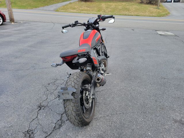2024 DUCATI SCRAMBLER FULL THROTTLE