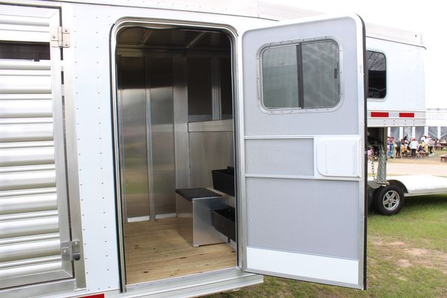 2024 Featherlite 8417 - 20' Stock Combo (4' DR + 16' Stock) GN 20' Stock Combo Straight Load w/ Dressing Room | CONROE, TX | SportChassis/ Featherlite Trailers of Texas 2024 Featherlite 8417 - 20' Stock Combo (4' DR + 16' Stock) GN 20' Stock Combo Straight Load w/ Dressing Room | CONROE, TX | SportChassis/ Featherlite Trailers of Texas