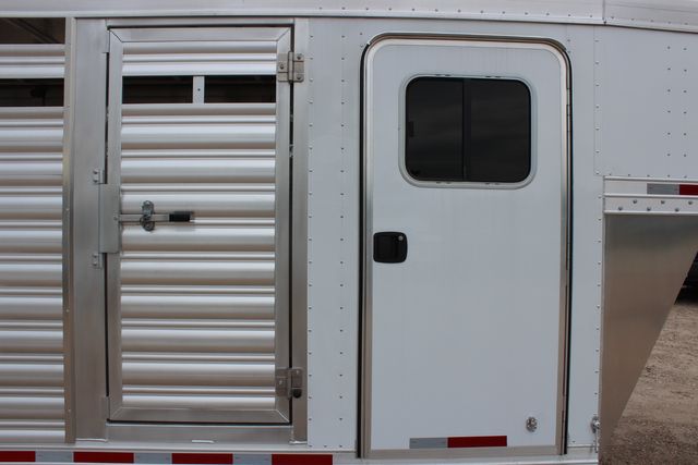 2024 Featherlite 8417 - 20' Stock Combo (4' DR + 16' Stock) GN 20' Stock Combo Straight Load w/ Dressing Room | CONROE, TX | SportChassis/ Featherlite Trailers of Texas 2024 Featherlite 8417 - 20' Stock Combo (4' DR + 16' Stock) GN 20' Stock Combo Straight Load w/ Dressing Room | CONROE, TX | SportChassis/ Featherlite Trailers of Texas