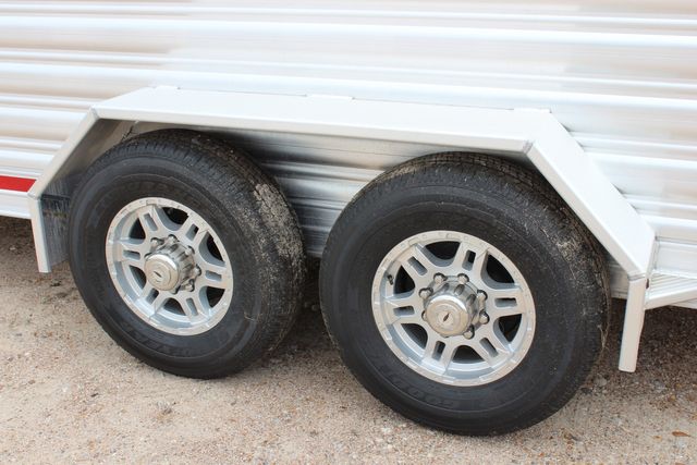 2024 Featherlite 8417 - 20' Stock Combo (4' DR + 16' Stock) GN 20' Stock Combo Straight Load w/ Dressing Room | CONROE, TX | SportChassis/ Featherlite Trailers of Texas 2024 Featherlite 8417 - 20' Stock Combo (4' DR + 16' Stock) GN 20' Stock Combo Straight Load w/ Dressing Room | CONROE, TX | SportChassis/ Featherlite Trailers of Texas