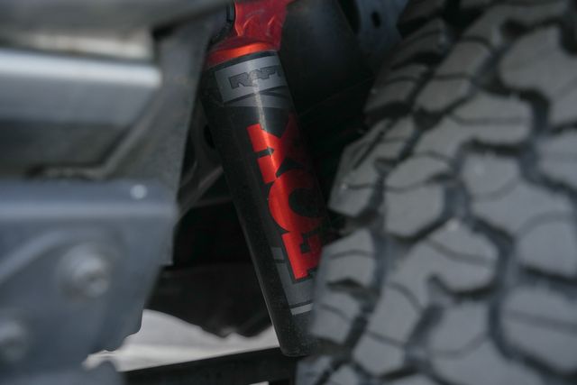 2024 Ford Bronco Raptor 4X4 W/ UPGRADES / LOADED / BIG SCREEN | Austin, TX | Rocky Mountain Truck Stop Austin