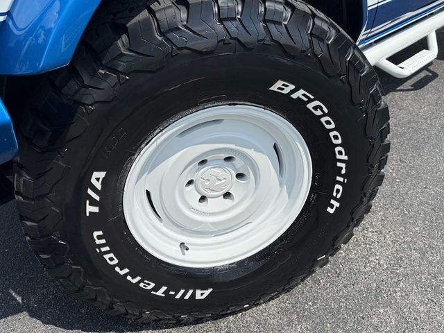 2024 Ford Bronco BAYSHORE RETRO MOD 12" NAV 37"s BFG | Plant City, FL | psv5 DEMO - Bayshore Automotive 2024 Ford Bronco BAYSHORE RETRO MOD 12" NAV 37"s BFG | Plant City, FL | psv5 DEMO - Bayshore Automotive