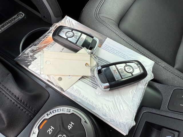 2024 Ford Bronco TIFFANY BAYHSORE BRONCO HARDTOP 12" NAV | Plant City, FL | psv5 DEMO - Bayshore Automotive 2024 Ford Bronco TIFFANY BAYHSORE BRONCO HARDTOP 12" NAV | Plant City, FL | psv5 DEMO - Bayshore Automotive