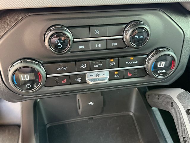 2024 Ford Bronco TIFFANY BAYHSORE BRONCO HARDTOP 12" NAV | Plant City, FL | psv5 DEMO - Bayshore Automotive 2024 Ford Bronco TIFFANY BAYHSORE BRONCO HARDTOP 12" NAV | Plant City, FL | psv5 DEMO - Bayshore Automotive