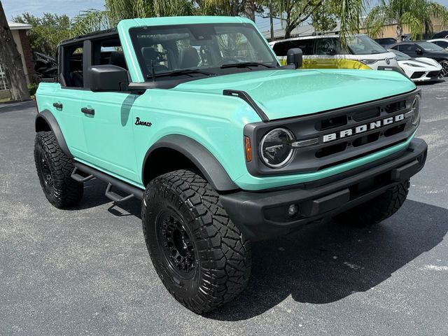 2024 Ford Bronco SEAFOAM PEARL LEATHER LIFTED LOADED 37"s | Plant City, FL | psv5 DEMO - Bayshore Automotive 2024 Ford Bronco SEAFOAM PEARL LEATHER LIFTED LOADED 37"s | Plant City, FL | psv5 DEMO - Bayshore Automotive
