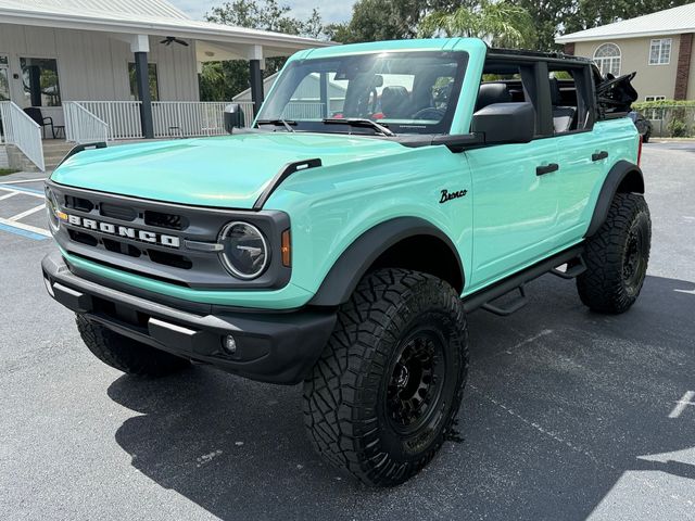 2024 Ford Bronco SEAFOAM PEARL LEATHER LIFTED LOADED 37"s | Plant City, FL | psv5 DEMO - Bayshore Automotive 2024 Ford Bronco SEAFOAM PEARL LEATHER LIFTED LOADED 37"s | Plant City, FL | psv5 DEMO - Bayshore Automotive