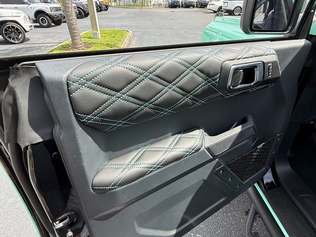 2024 Ford Bronco SEAFOAM PEARL LEATHER LIFTED LOADED 37"s | Plant City, FL | psv5 DEMO - Bayshore Automotive 2024 Ford Bronco SEAFOAM PEARL LEATHER LIFTED LOADED 37"s | Plant City, FL | psv5 DEMO - Bayshore Automotive