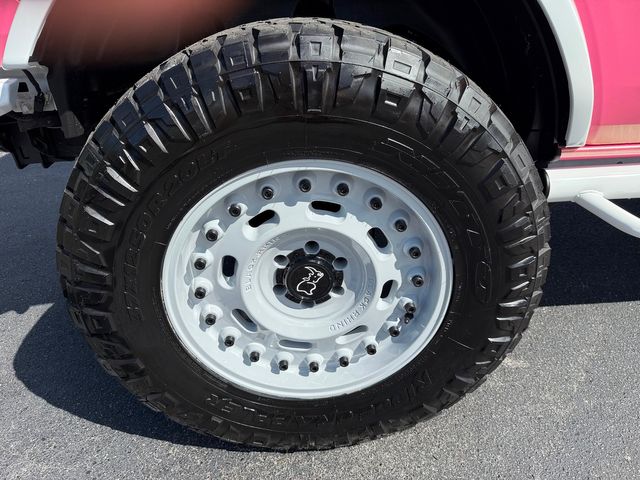 2024 Ford Bronco PINK N' GOLD SHIFT BAYSHORE BRONCO | Plant City, FL | psv5 DEMO - Bayshore Automotive 2024 Ford Bronco PINK N' GOLD SHIFT BAYSHORE BRONCO | Plant City, FL | psv5 DEMO - Bayshore Automotive