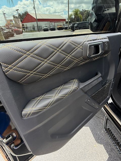 2024 Ford Bronco BAYSHORE BRONCO LEATHER LIFTED LOADED 37"S | Plant City, FL | psv5 DEMO - Bayshore Automotive 2024 Ford Bronco BAYSHORE BRONCO LEATHER LIFTED LOADED 37"S | Plant City, FL | psv5 DEMO - Bayshore Automotive