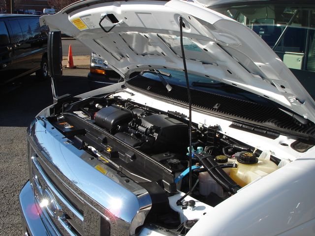 2024 Ford E-Series E-450 SD | Charlotte, North Carolina | ADVENTURE VANS 2024 Ford E-Series E-450 SD | Charlotte, North Carolina | ADVENTURE VANS