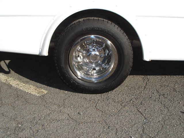 2024 Ford E-Series E-450 SD - 15 PASSENGER BUS | Charlotte, North Carolina | ADVENTURE VANS 2024 Ford E-Series E-450 SD - 15 PASSENGER BUS | Charlotte, North Carolina | ADVENTURE VANS