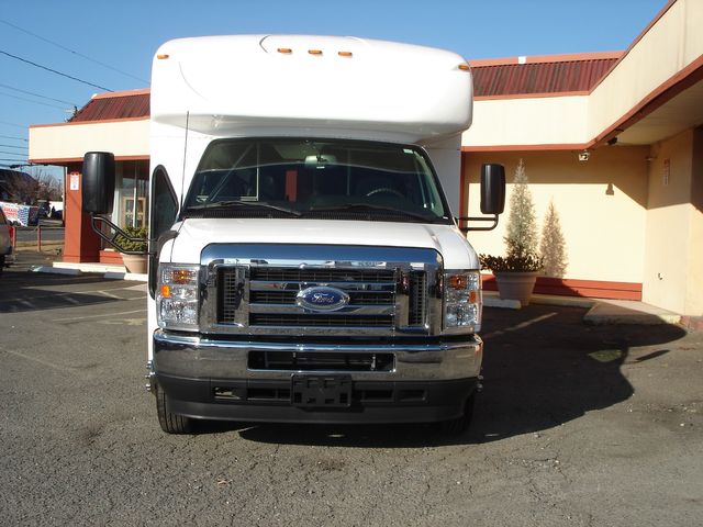 2024 Ford E-Series E-450 SD - 15 PASSENGER BUS | Charlotte, North Carolina | ADVENTURE VANS 2024 Ford E-Series E-450 SD - 15 PASSENGER BUS | Charlotte, North Carolina | ADVENTURE VANS
