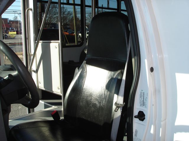 2024 Ford E-Series E-450 SD - 15 PASSENGER BUS | Charlotte, North Carolina | ADVENTURE VANS 2024 Ford E-Series E-450 SD - 15 PASSENGER BUS | Charlotte, North Carolina | ADVENTURE VANS