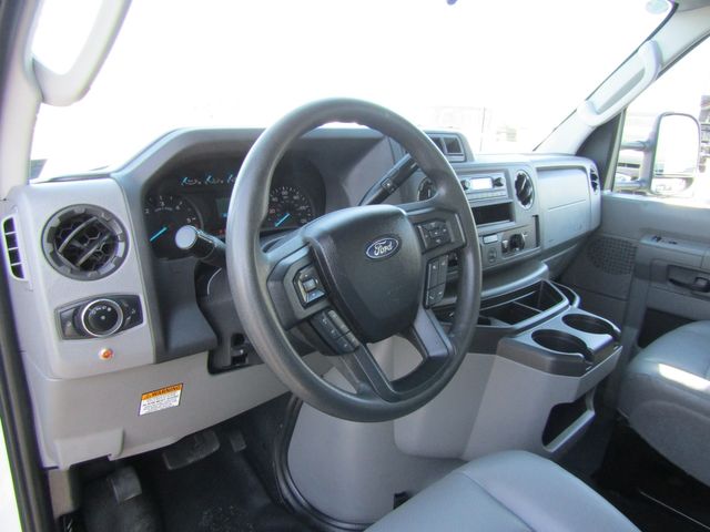 2024 Ford E350 16' Box Truck with Lift Gate