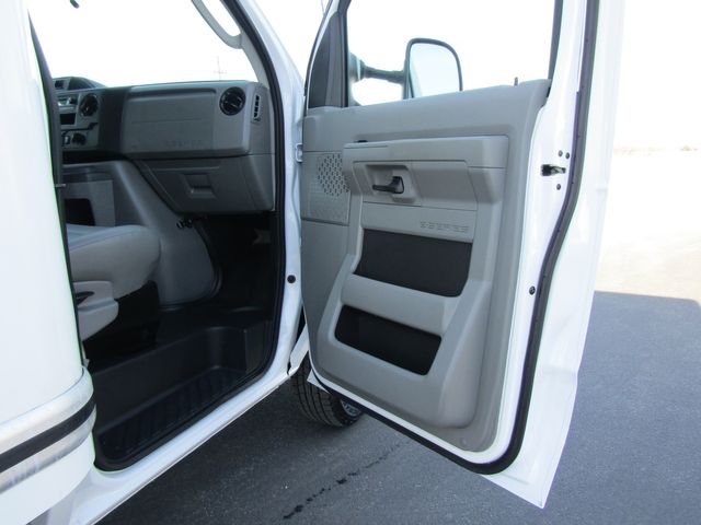 2024 Ford E350 16' Box Truck with Lift Gate