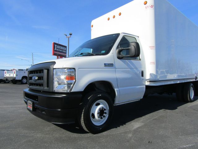 2024 Ford E350 16' Box Truck with Lift Gate